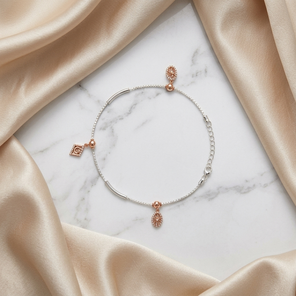 Additional detail view of the Silvme rose-gold CZ charm 925 silver anklet payal (6)