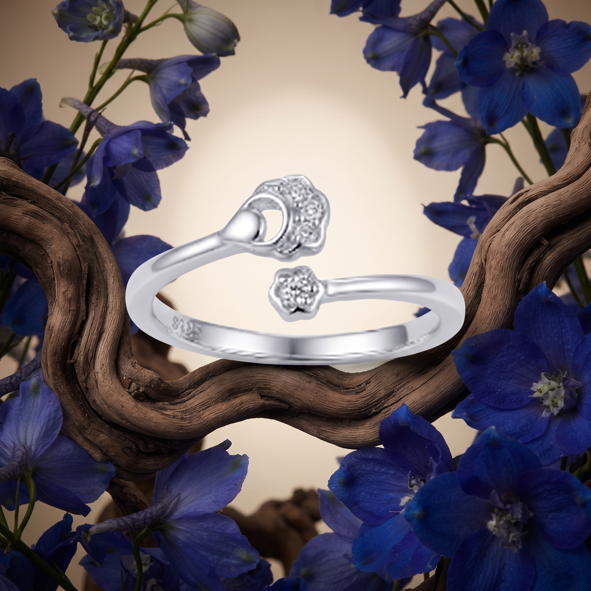 Smooth polished silver surface of the Silvme Classic Ring Birthday Gift, premium 925 silver