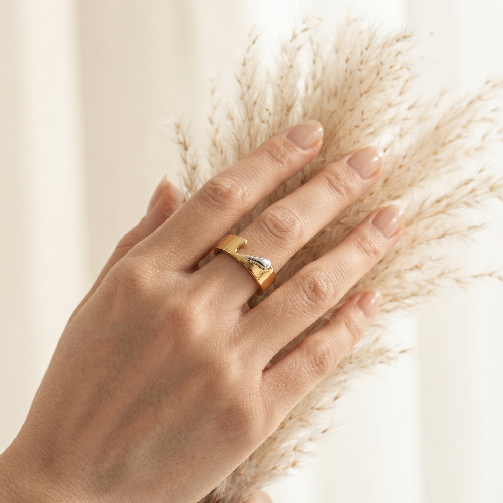 925 silver two-tone gold and silver ring for women - thoughtful gift for wife, girlfriend, sister or best friend