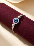 Evil Eye design detail on the Silvme Evil Eye Bracelet, crafted in polished 925 silver, refined silver accessory