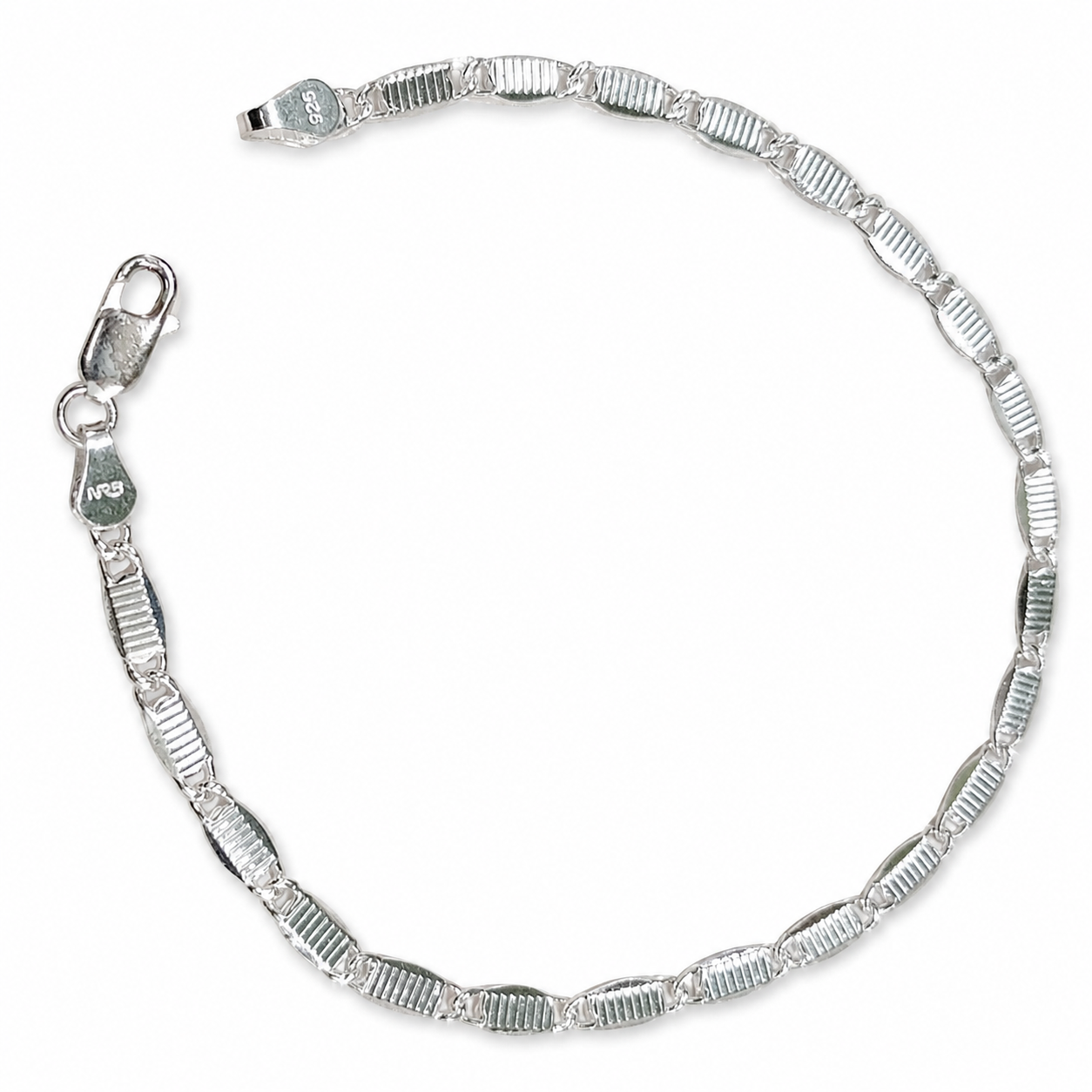 The flat mariner link bracelet for men shown against a plain studio background