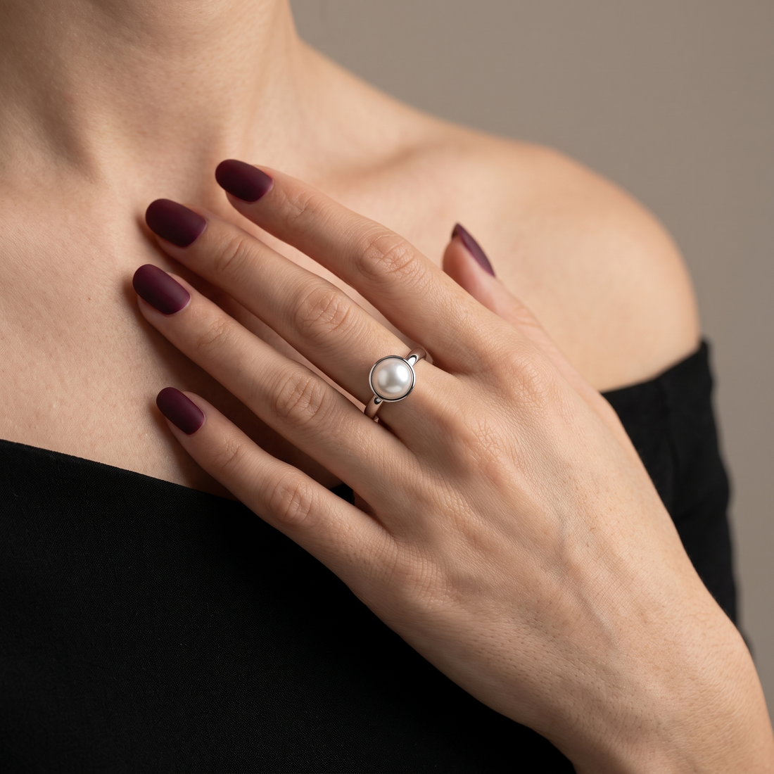 Silvme 925 Sterling Silver Classic Pearl Ring for Women, elegant silver jewellery gift