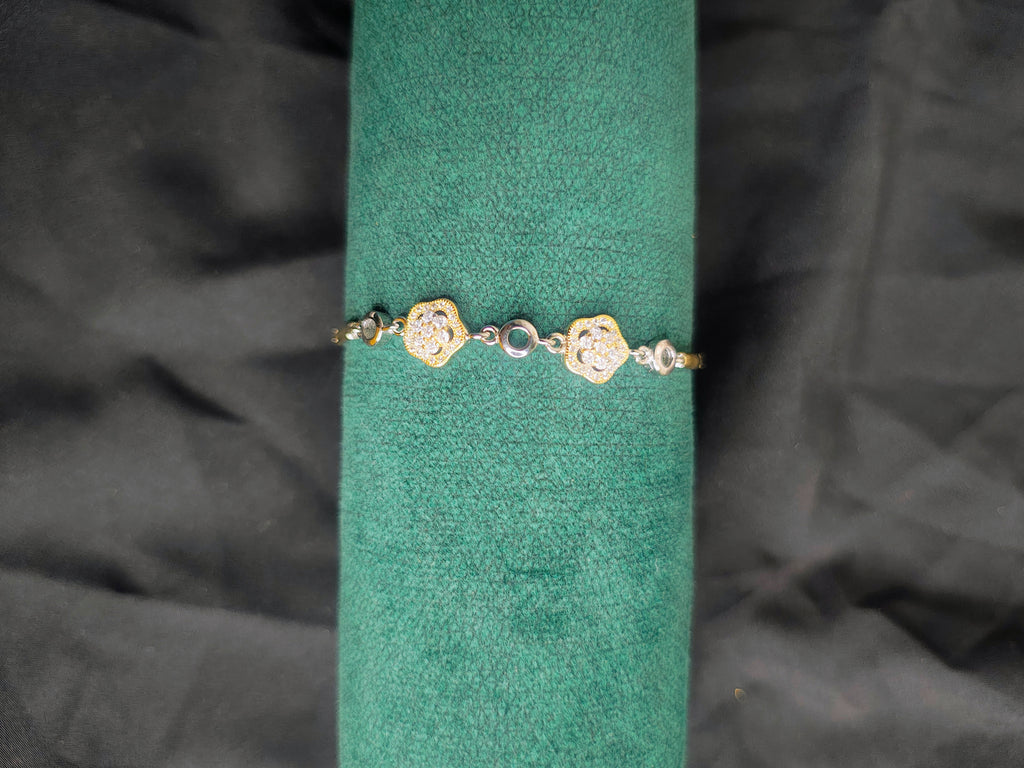Anchor charm 925 silver bracelet front view