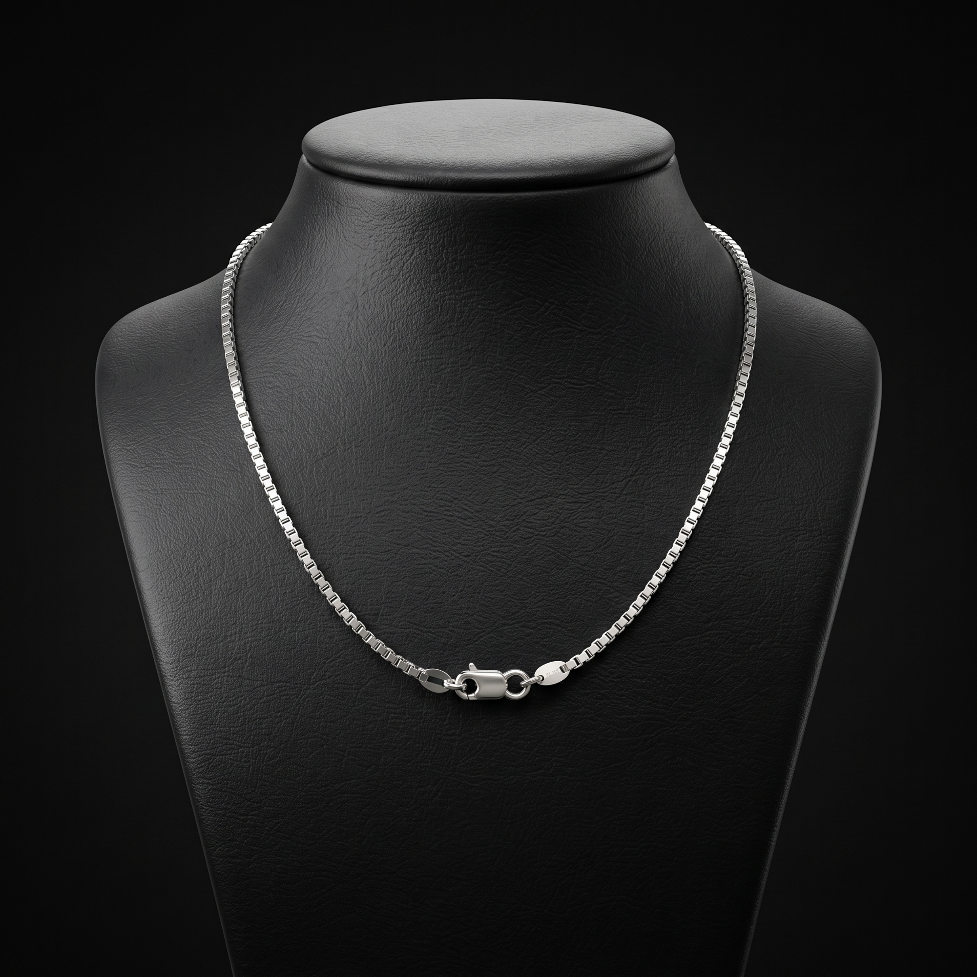 925 silver box link chain for women and men from Silvme, around 6.11 g on the scale