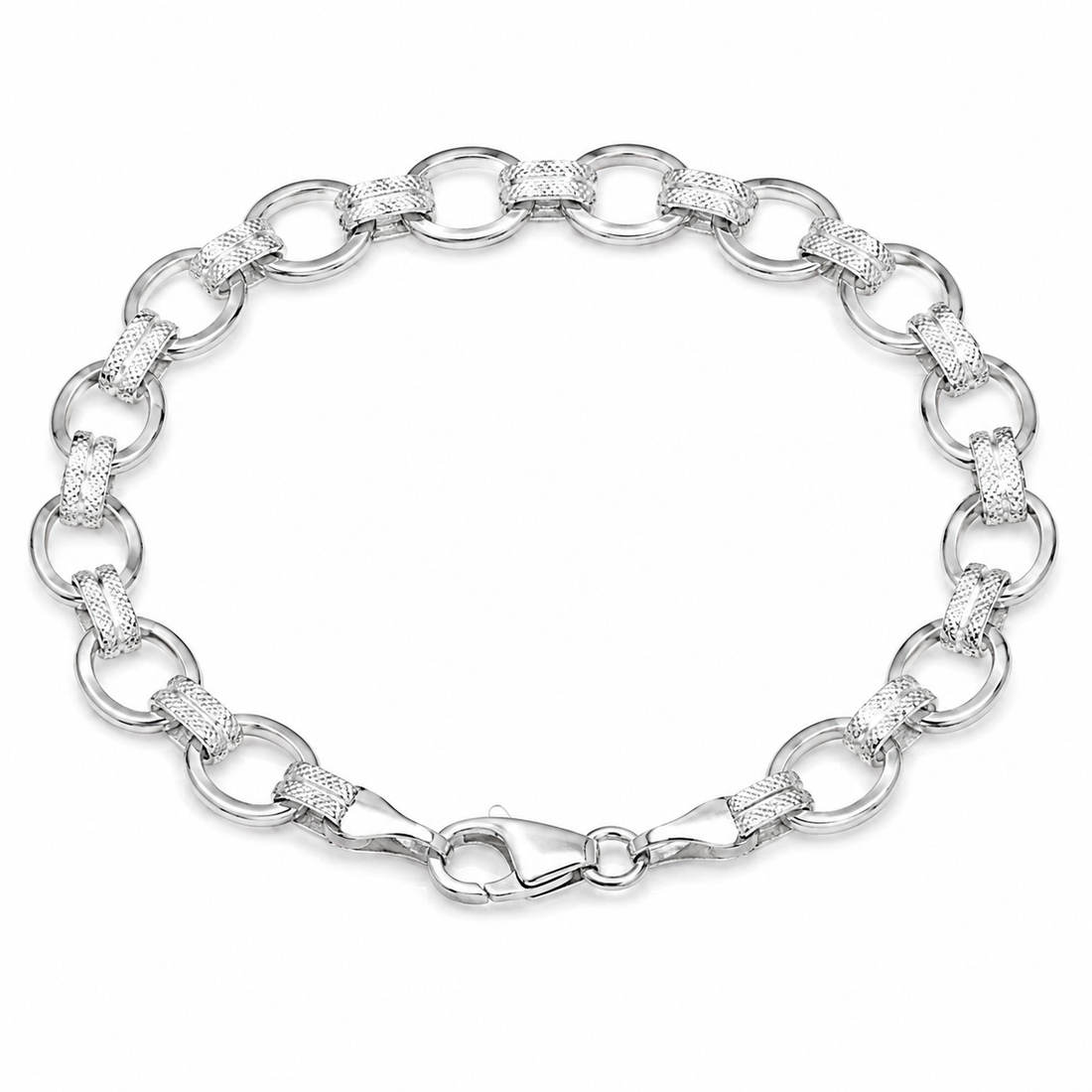 Silvme 925 sterling silver rope-cut rolo chain bracelet for men shaped into an oval on a white background