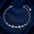 Elegant Minimalist Silver Bracelet – the Silvme Floral Design Bracelet in 925 silver, a gift-worthy silver piece