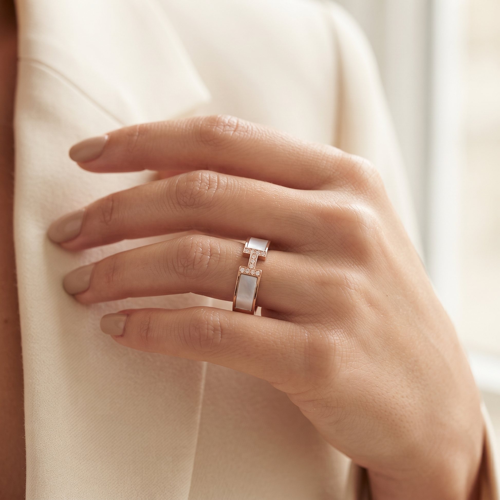 Comfort-fit 925 sterling silver rose gold geometric white stone ring for women in Indian ring sizes