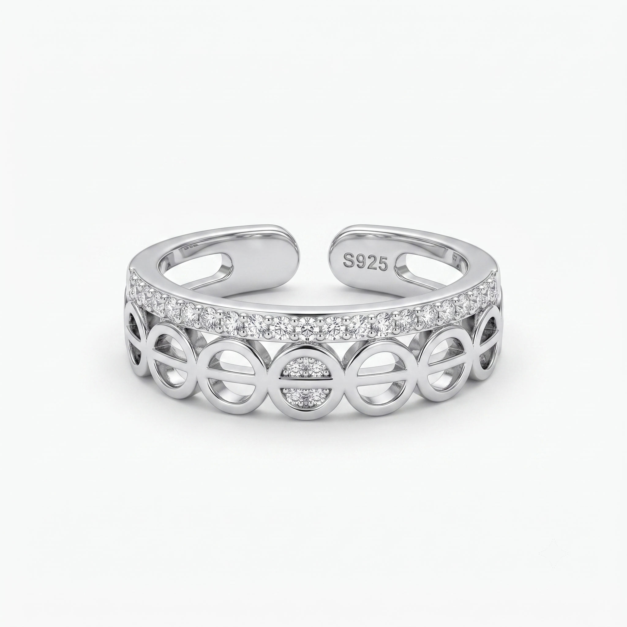 Silvme Shooting Star Trail Ring with its softly polished 925 sterling silver surface for women