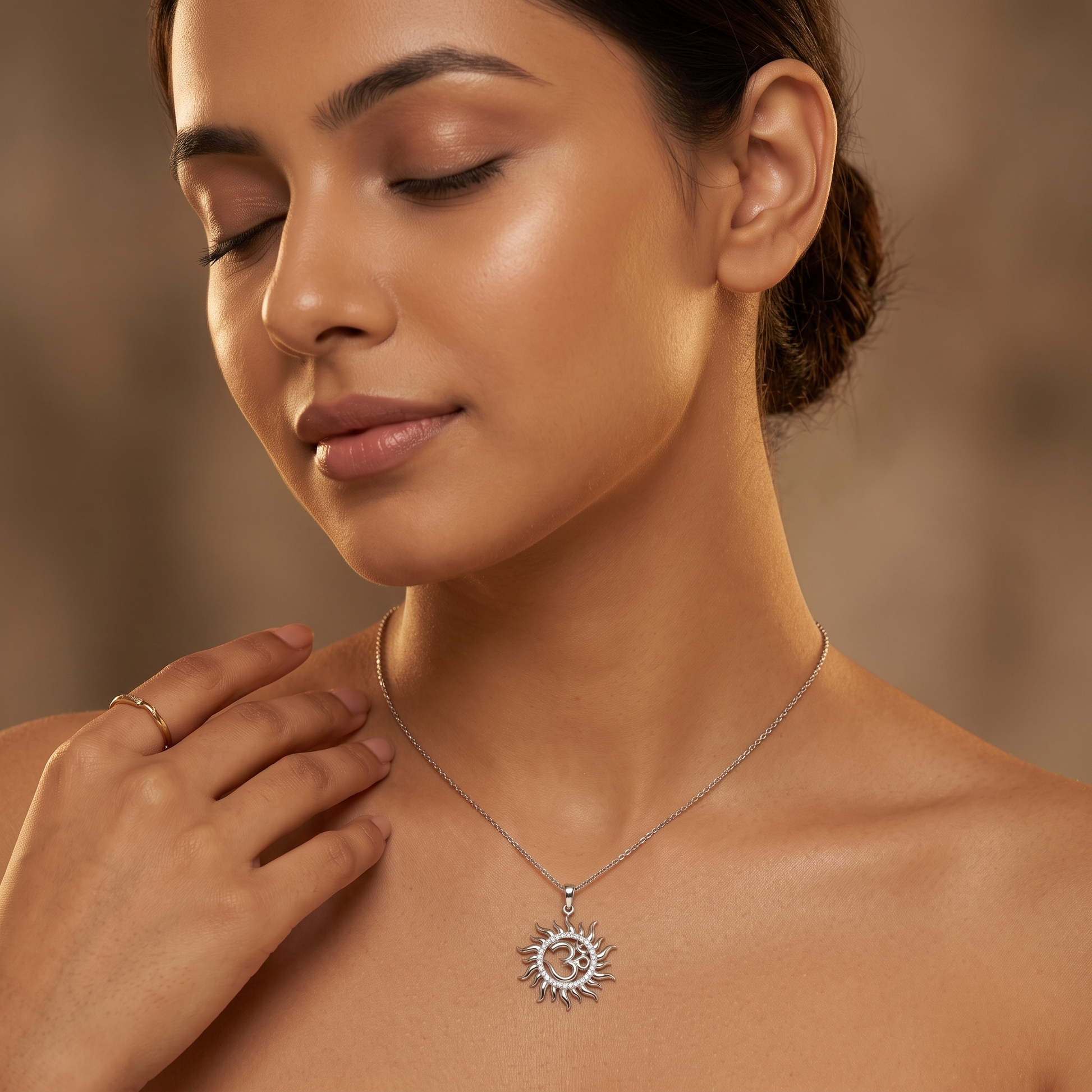 Silvme Pendant Birthday Gift in 925 silver, a lovely choice as an anniversary gift for women