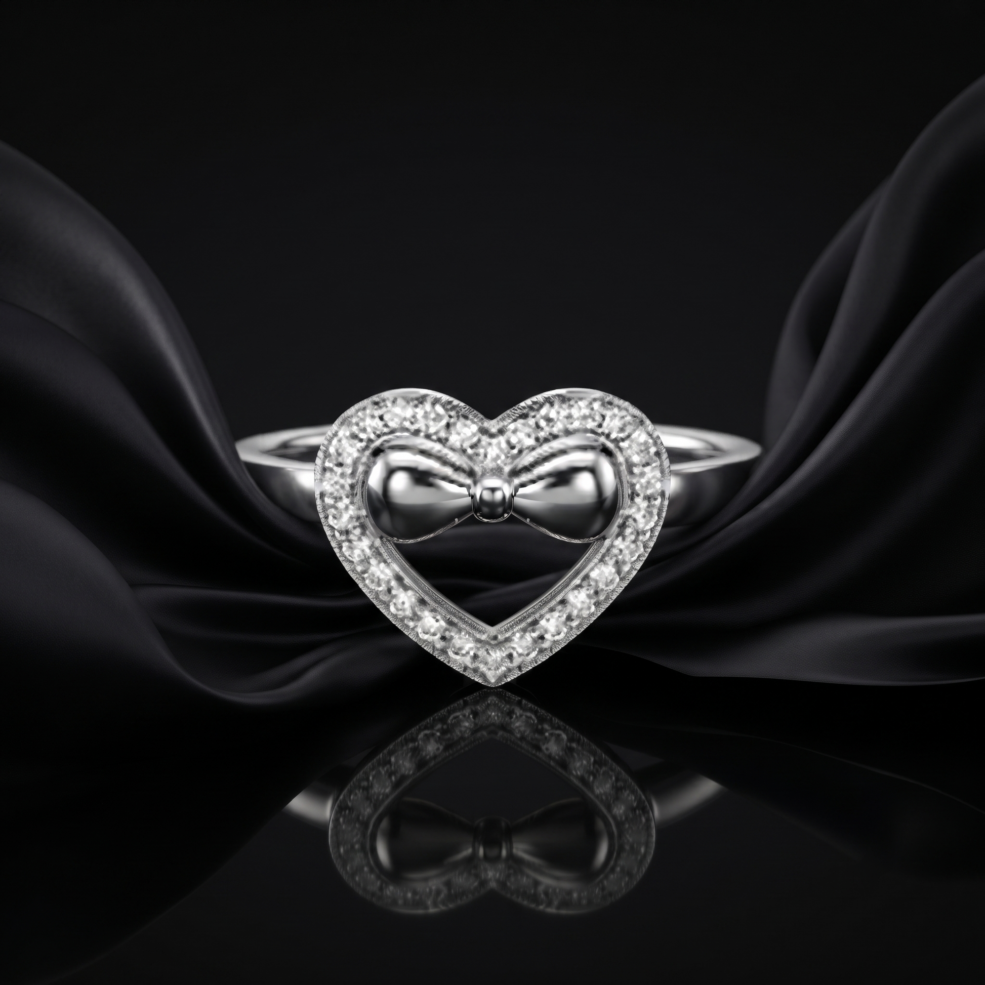 Silvme Gratitude 925 sterling silver ring for women — worn on the finger