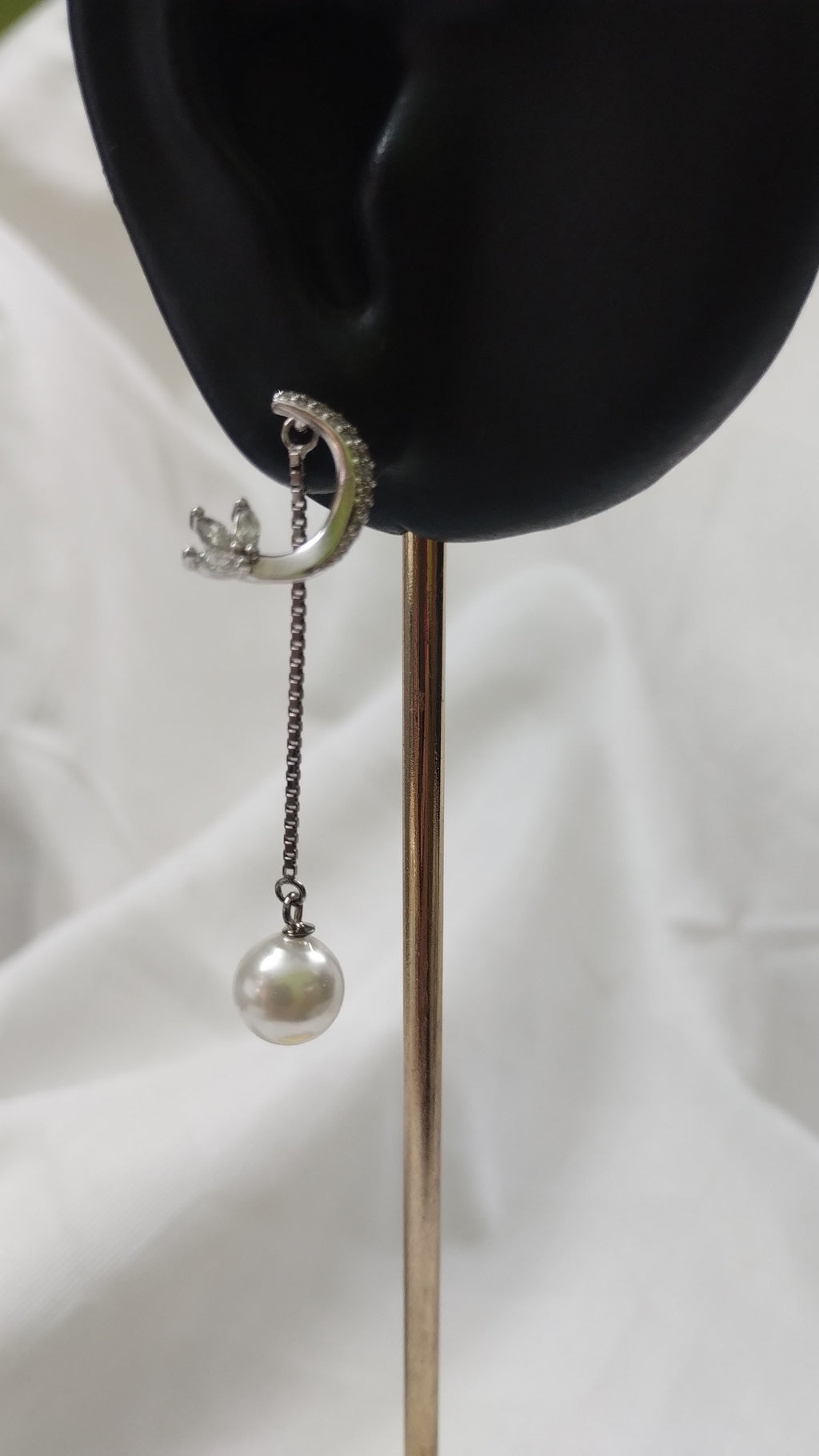 Silvme Pure 925 Sterling Silver Crescent Moon CZ Pearl Drop Earrings — Front View