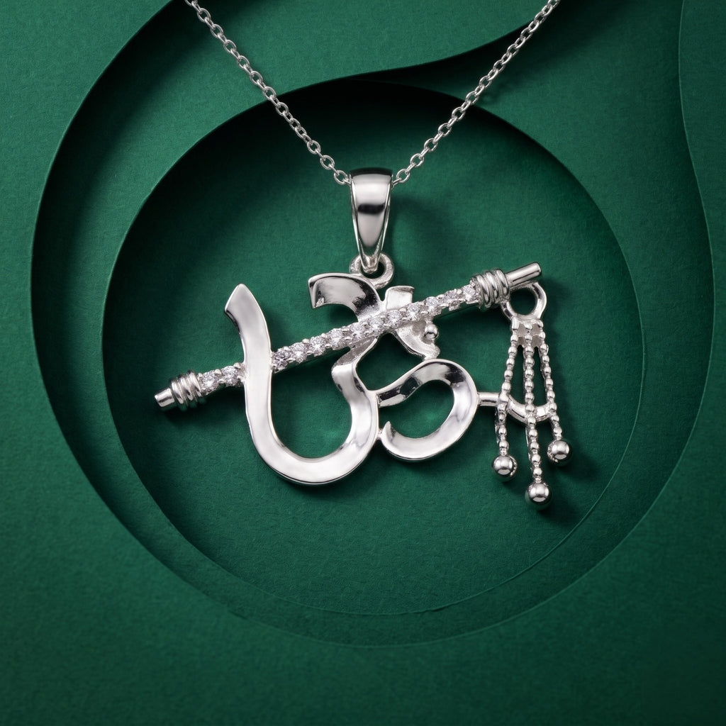 Pendant Necklace design detail on the Silvme Pendant Necklace Graduation Gift, crafted in polished 925 silver