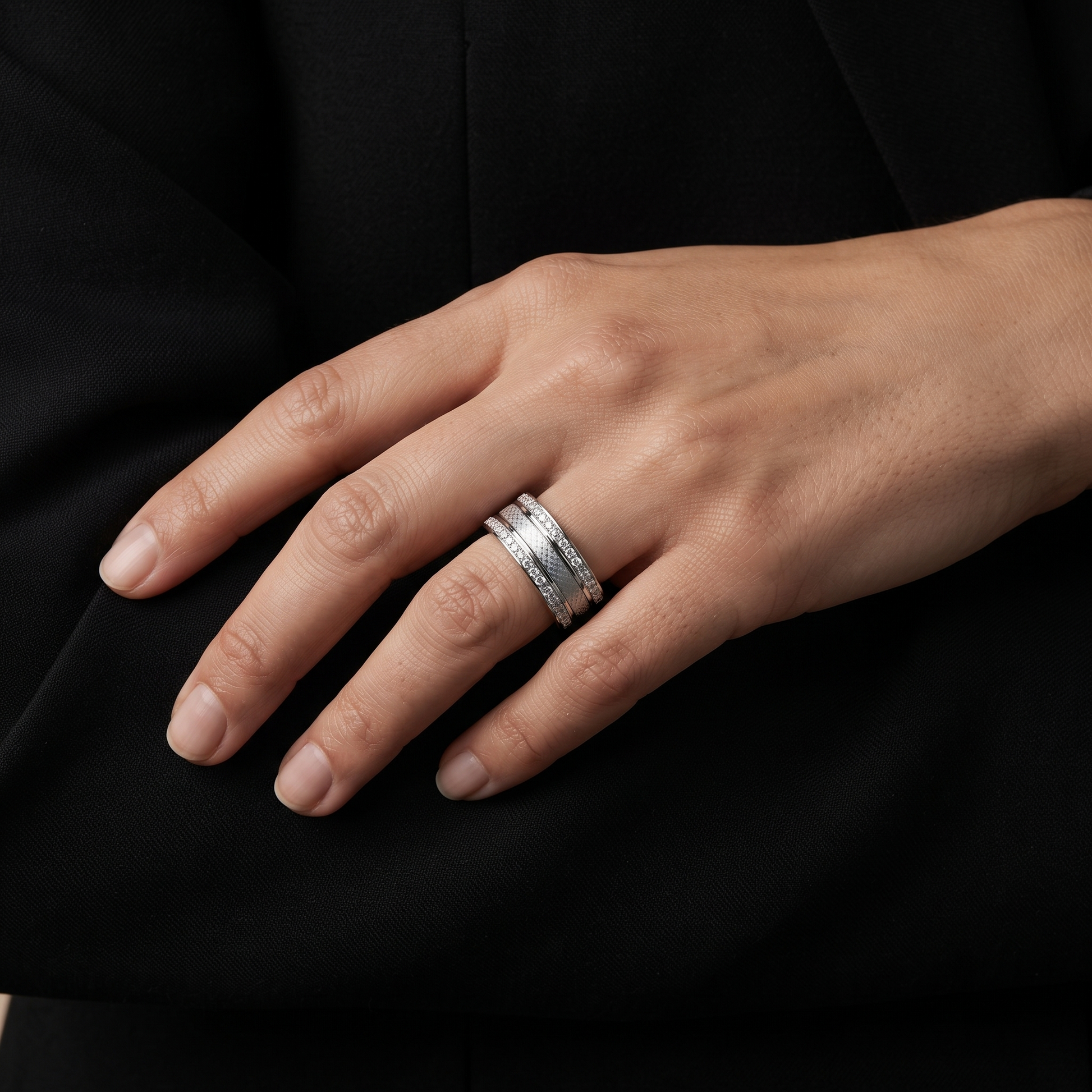 Comfort-fit 925 sterling silver textured double row stone band ring for women in Indian ring sizes