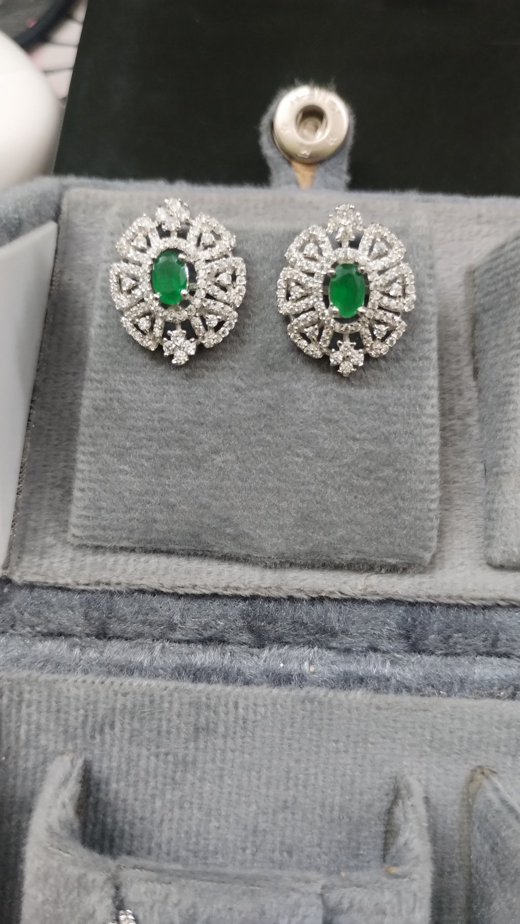 Silvme Pure 925 Sterling Silver Emerald Green Bold Round CZ Stud Earrings — View 4