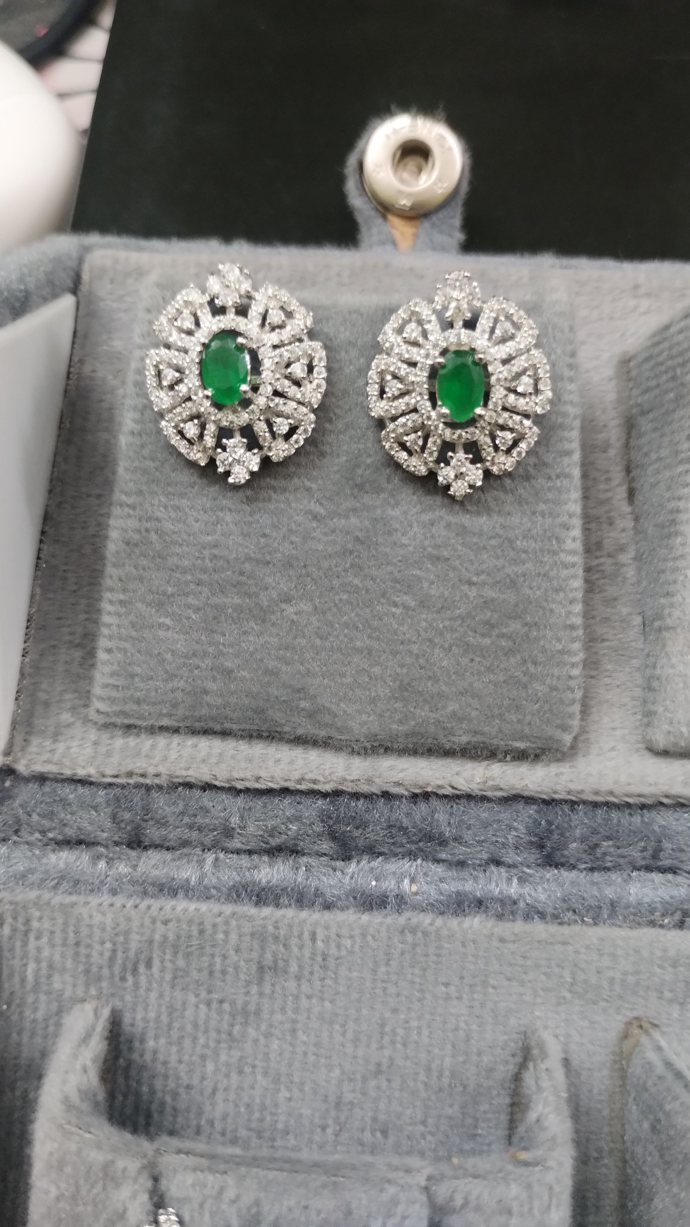 Silvme Pure 925 Sterling Silver Emerald Green Bold Round CZ Stud Earrings — View 4
