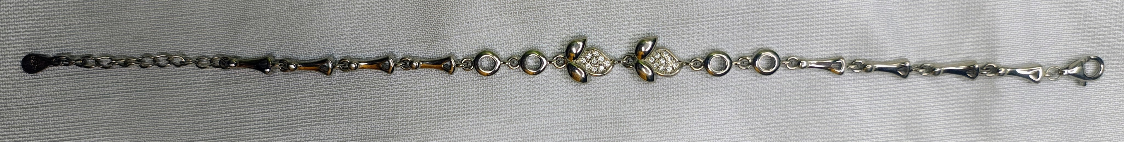Silvme 925 silver figaro chain bracelet studio