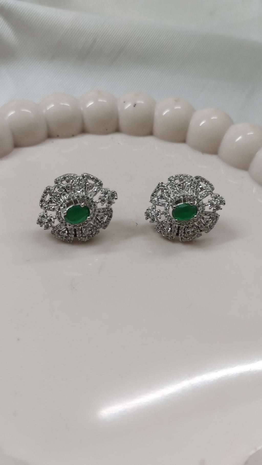 Silvme Pure 925 Sterling Silver Emerald Green Bold Round CZ Stud Earrings — View 5