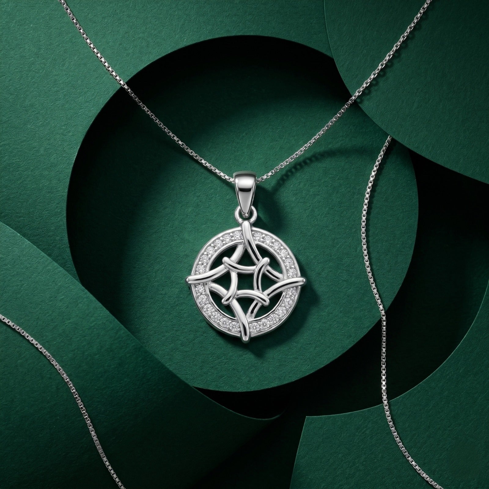 Silvme Infinity Pendant Necklace Couple Love Gift in 925 sterling silver, a fine pick as a birthday gift