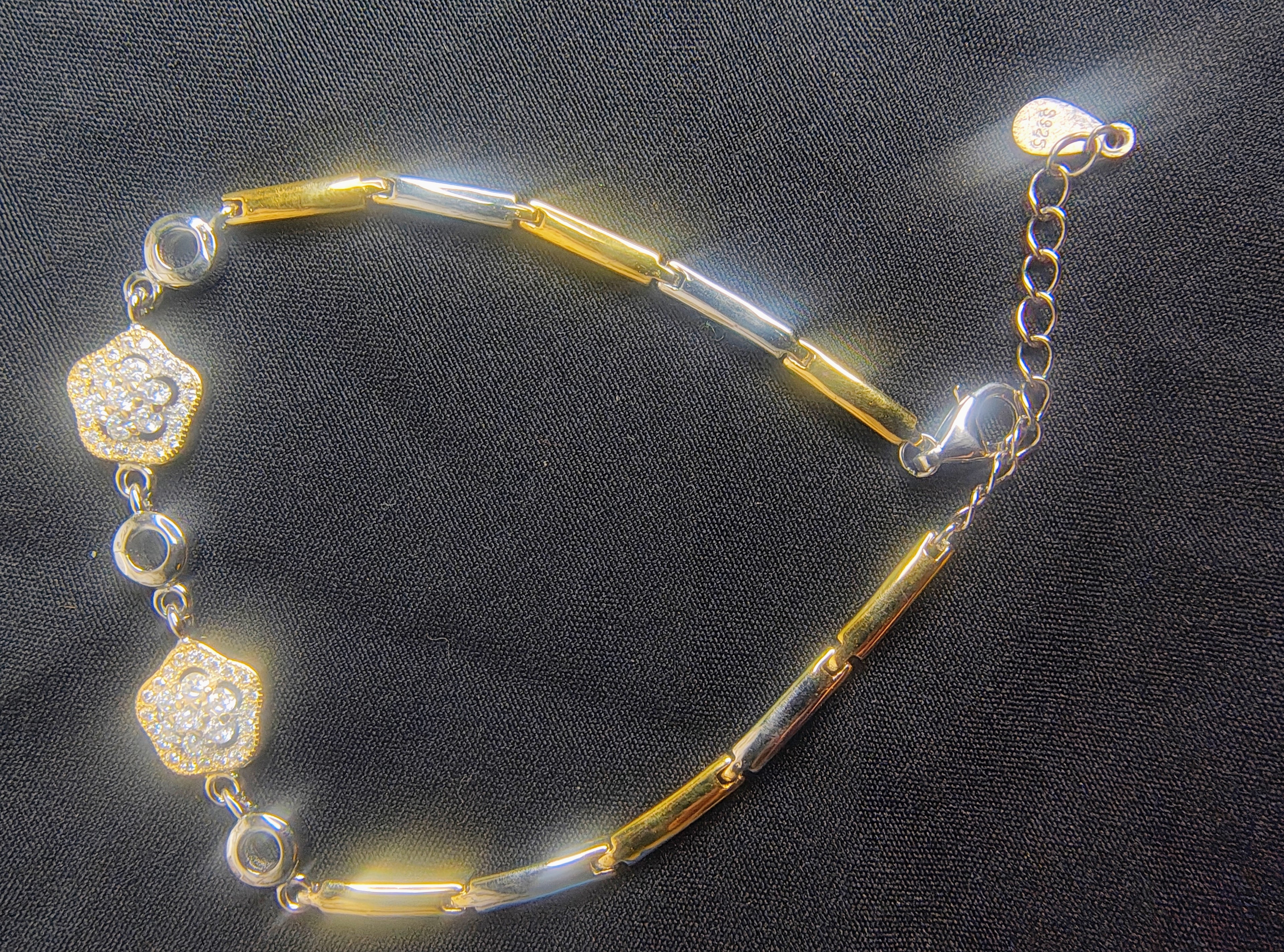 Silvme 925 silver anchor charm bracelet studio