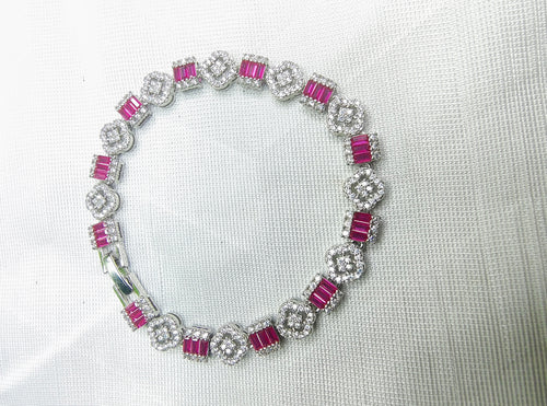 Silvme 925 silver cross charm bracelet studio