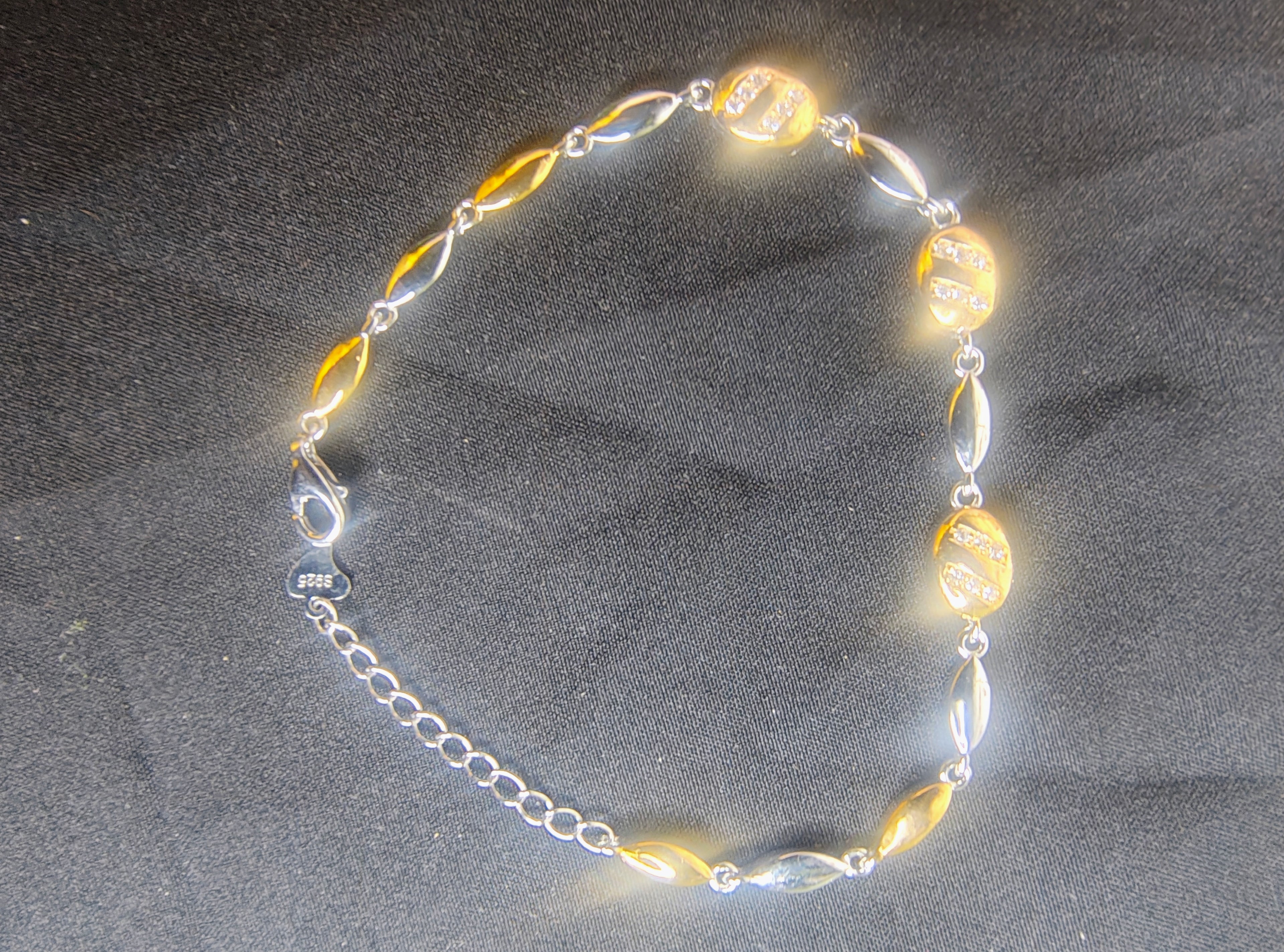 Silvme 925 silver hexagon link bracelet studio