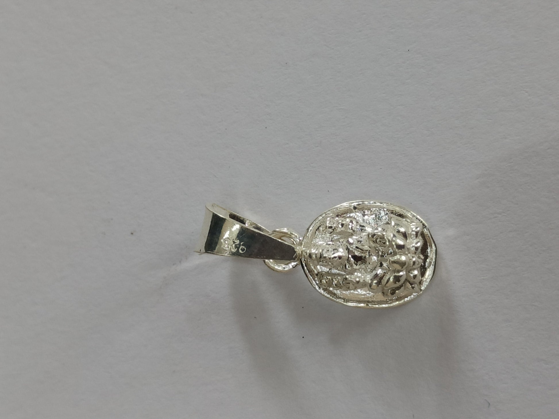 Silvme Vintage Pendant Necklace Indian Traditional showcasing its vintage pendant design in 925 silver