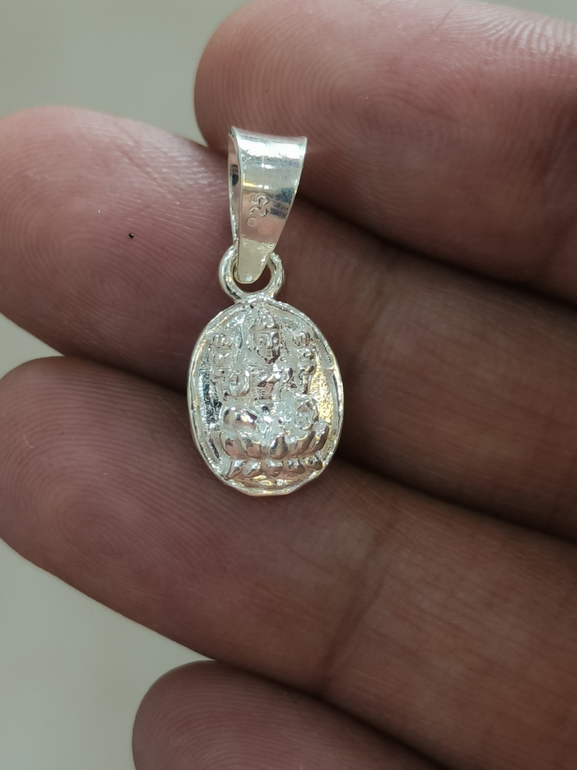 Silvme Vintage Pendant Necklace Indian Traditional in 925 sterling silver, a lovely choice as a birthday gift