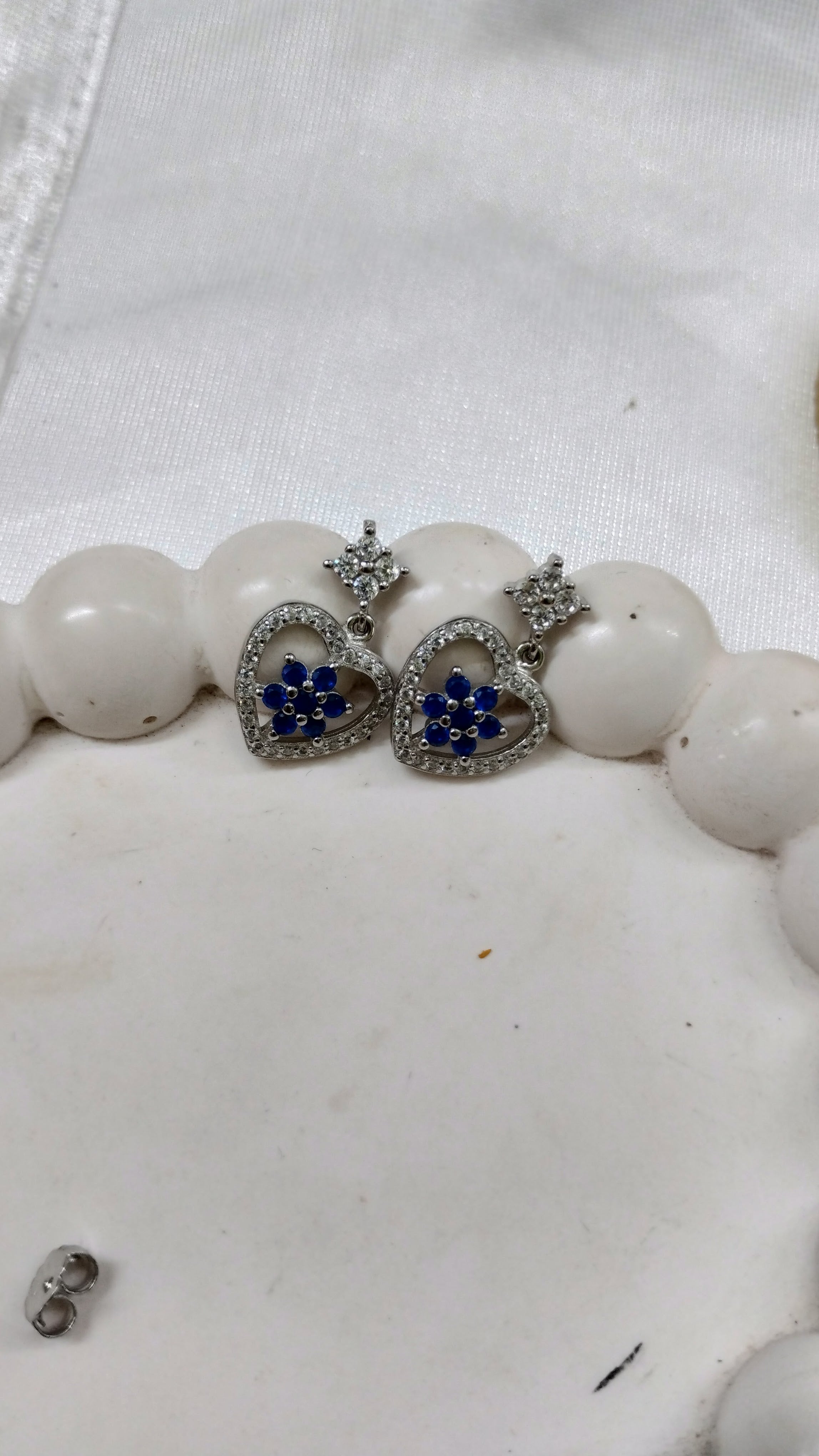 Silvme Pure 925 Sterling Silver Blue Sapphire Heart Drop CZ Earrings — Front View