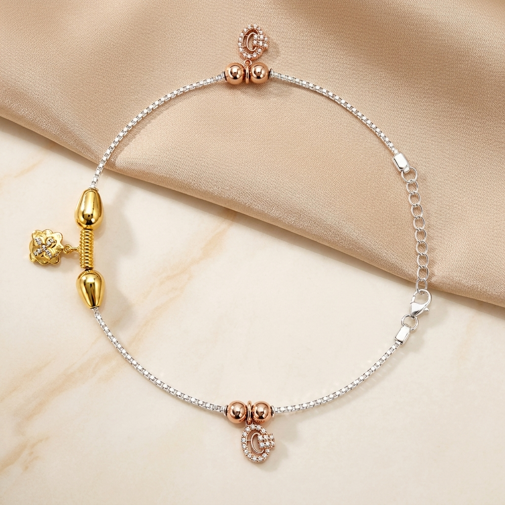 Additional detail view of the Silvme gold & rose-gold charm 925 silver anklet payal (8)