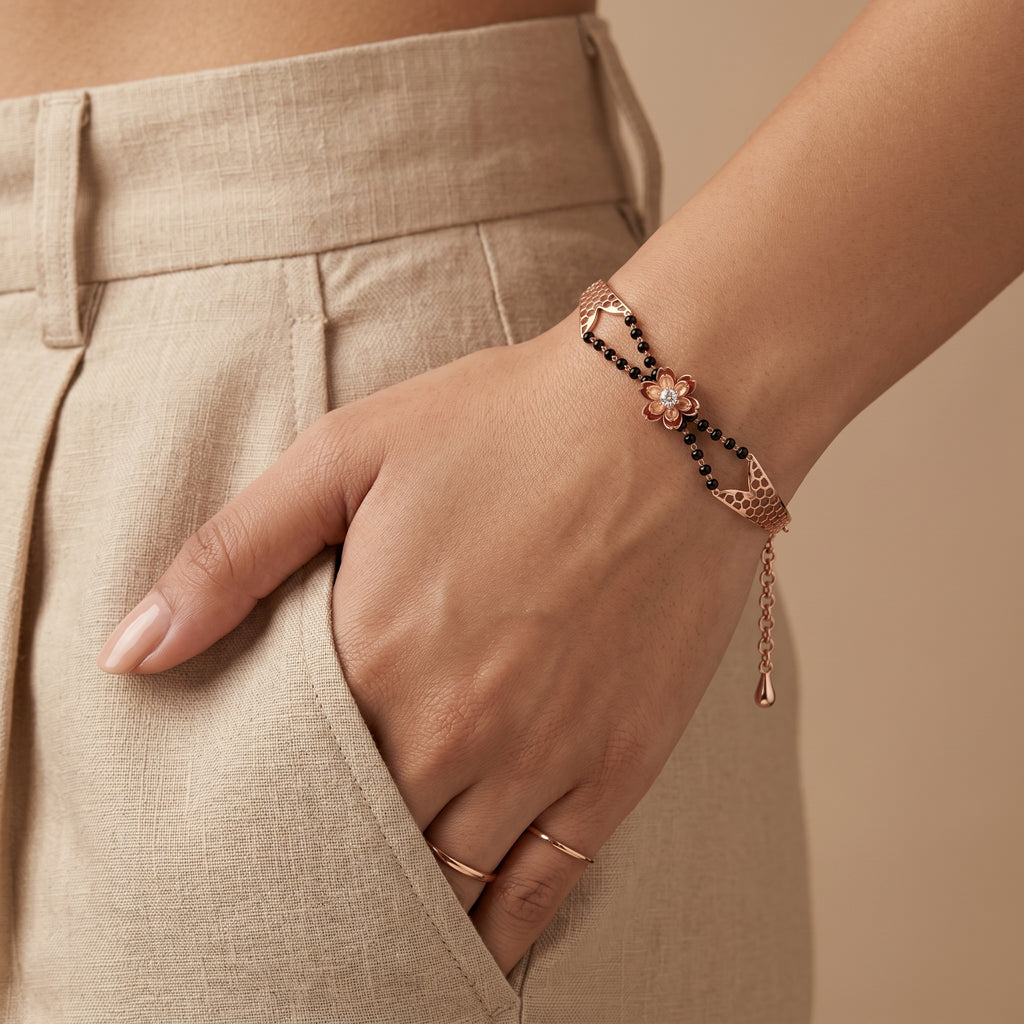 925 silver rose gold bracelet women wrist closeup