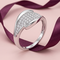 Silvme Crossover 925 sterling silver ring for women — macro close-up