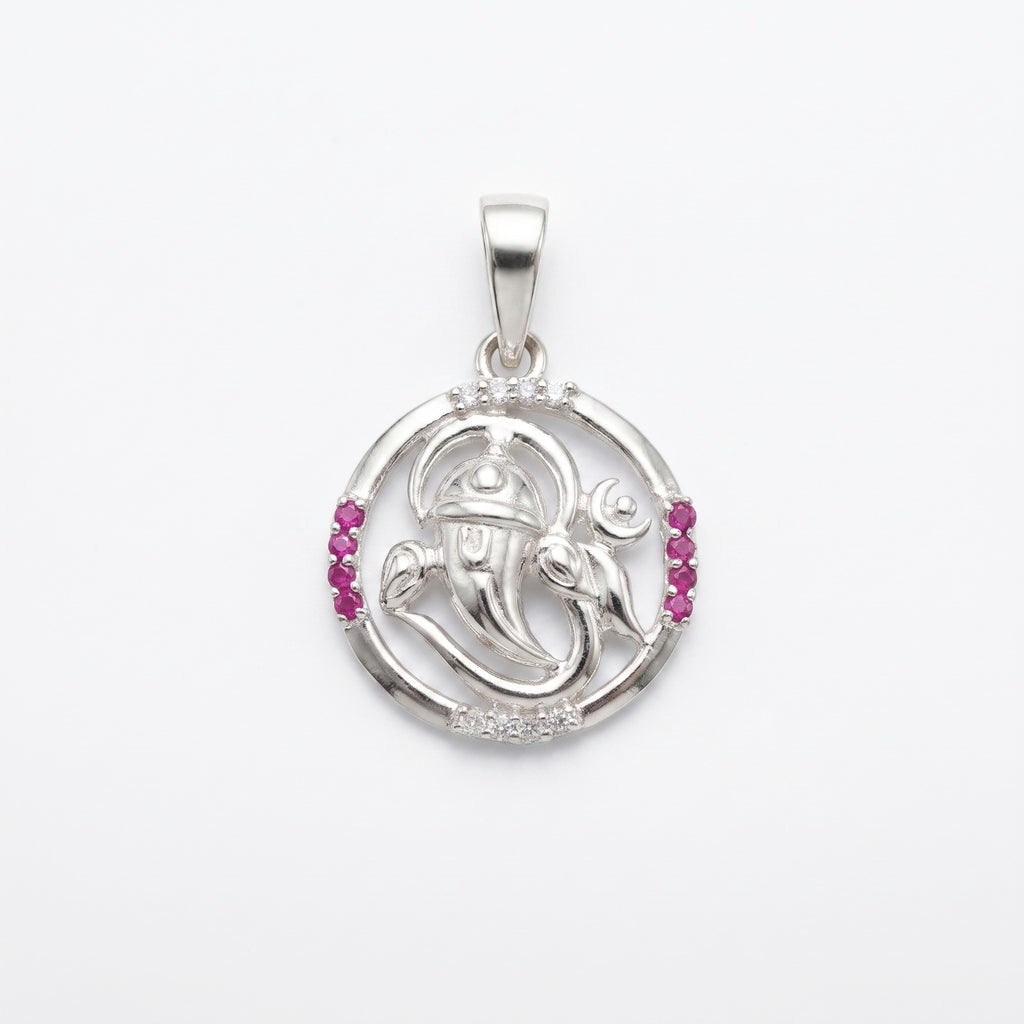 Silvme Pendant Necklace Lucky Charm Gift, crafted in 925 sterling silver for women, refined silver accessory