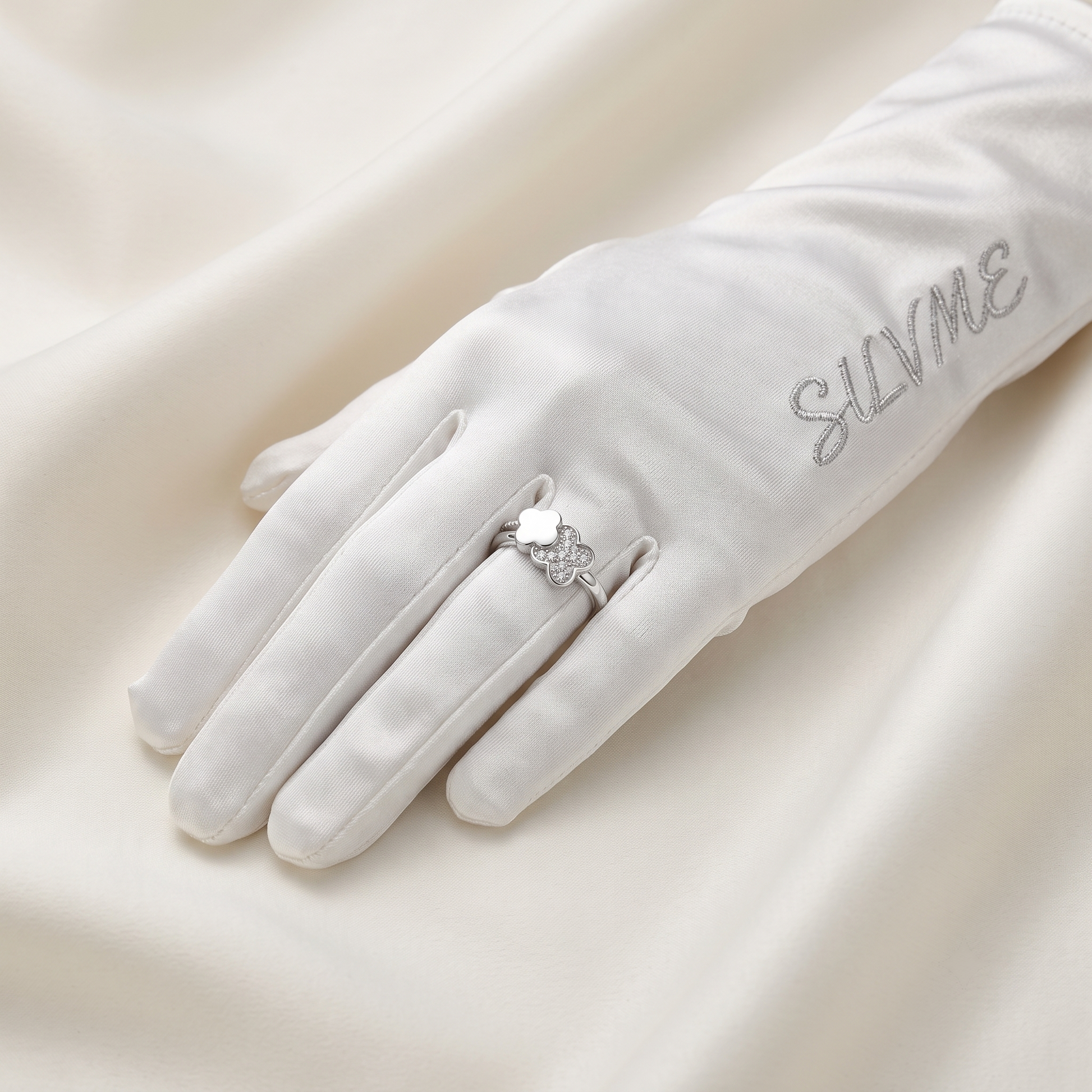 Silvme Cosmos Star Constellation 925 sterling silver ring for women — close-up detail