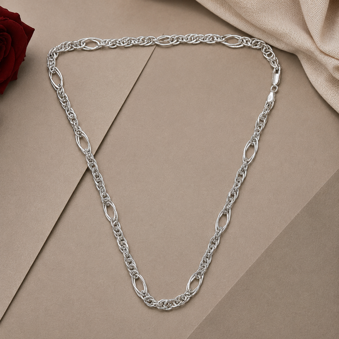 Silvme chain in solid 925 sterling silver, approx. 17.93 g, sterling clasp and findings