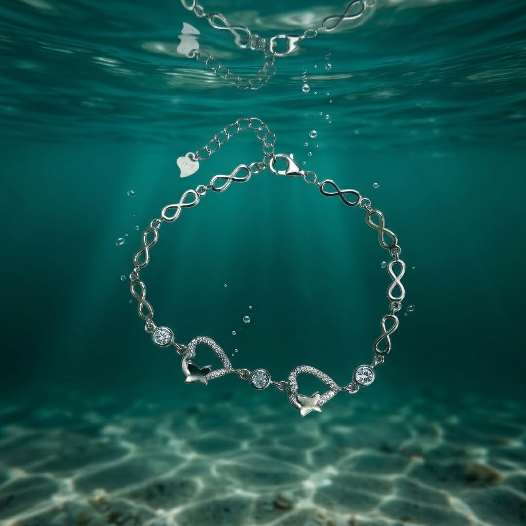 Silvme Star Cluster Bracelet showcasing its star cluster design in 925 silver, timeless everyday elegance