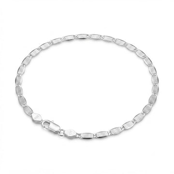 Silvme 925 sterling silver flat mariner link bracelet for men shaped into an oval on a white background