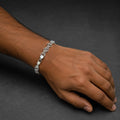 End links and fastening detail on the Silvme fine rolo chain bracelet