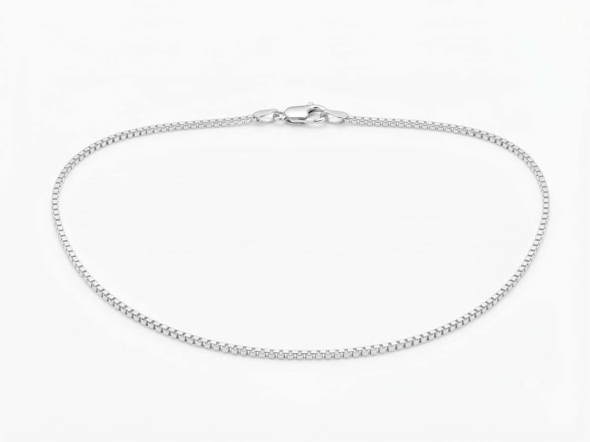 Sterling silver box link chain by Silvme, made for women and men, close to 6.11 g in weight