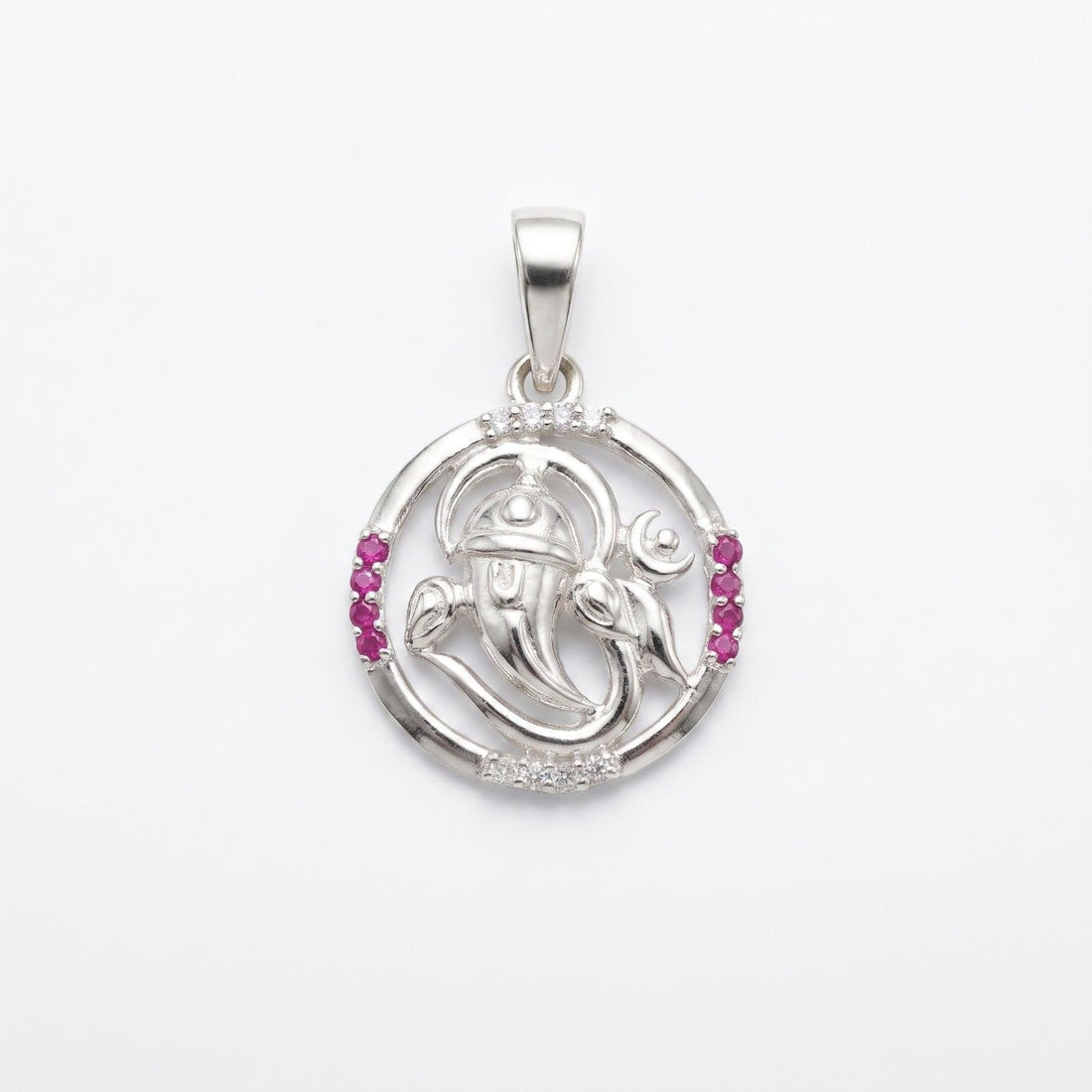 Silvme Pendant Necklace Lucky Charm Gift, crafted in 925 sterling silver for women, refined silver accessory