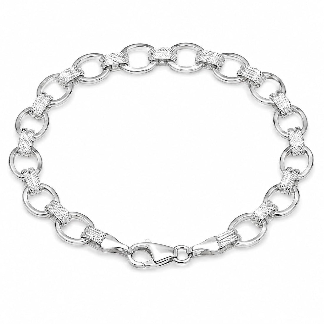Silvme 925 sterling silver rope-cut rolo chain bracelet for men shaped into an oval on a white background