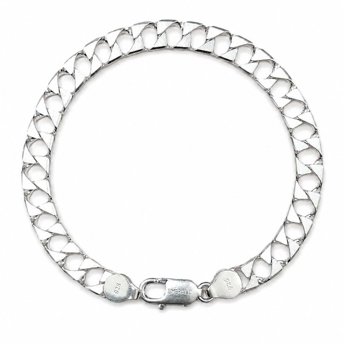Silvme 925 sterling silver wide curb chain bracelet for men shaped into an oval on a white background