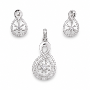 Silvme 925 Sterling Silver Cubic Zirconia Pendant & Stud Earrings Set