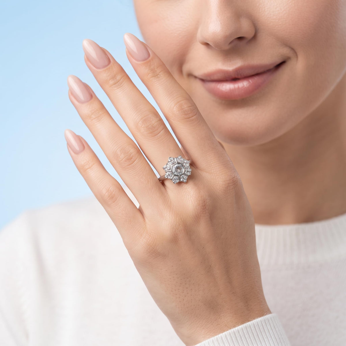 Silvme Art Deco Starburst 925 sterling silver ring for women set with cubic zirconia — side profile