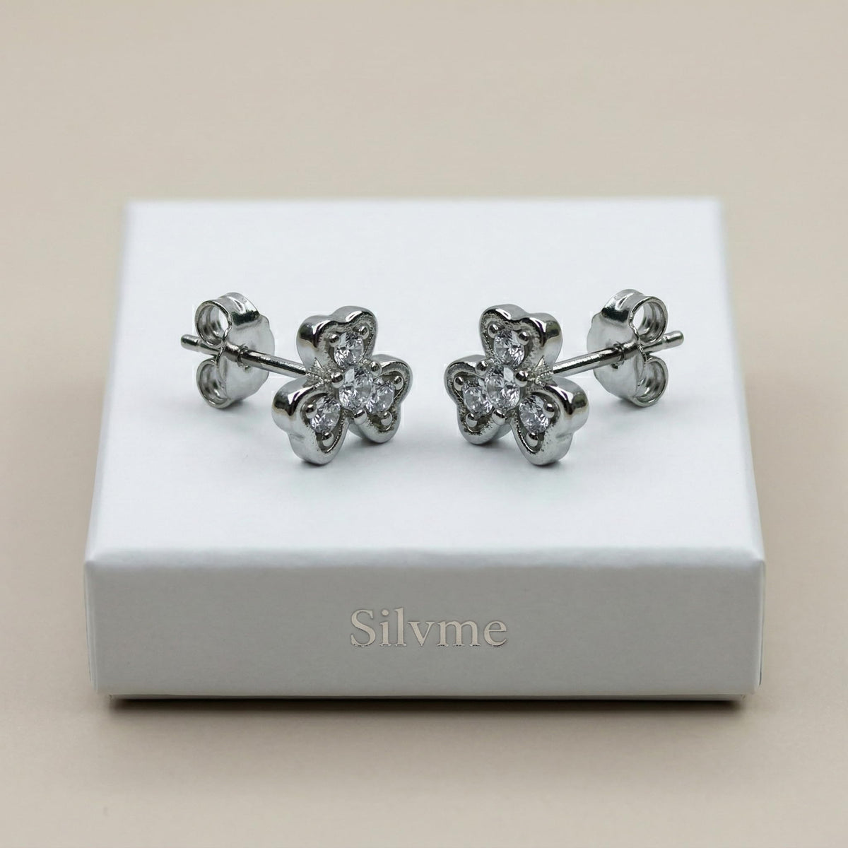 Heart-Shaped Floral Stud Earrings with Detailing, close-up detail, view 5
