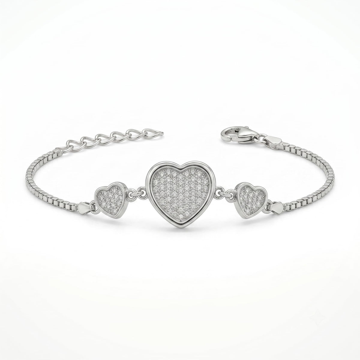Silvme Geometric Link Bracelet showcasing its geometric link design in 925 silver for women