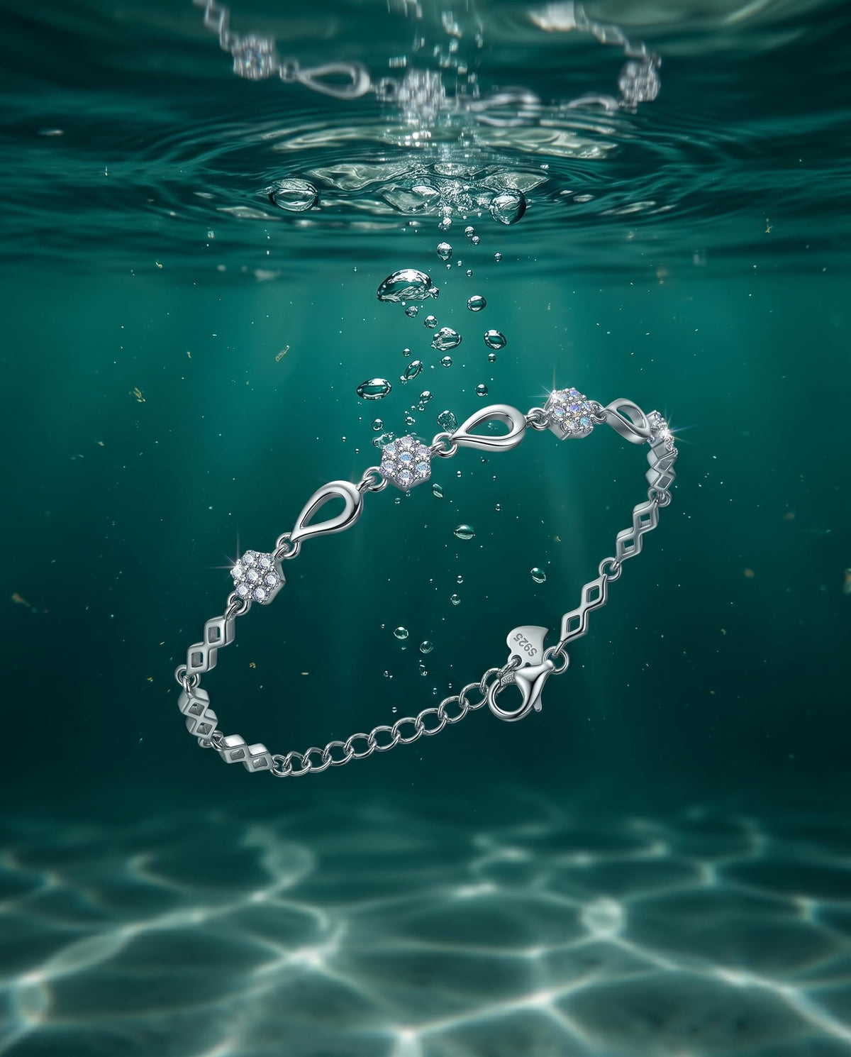 Silvme Infinity Link Bracelet, crafted in 925 sterling silver for women, refined silver accessory