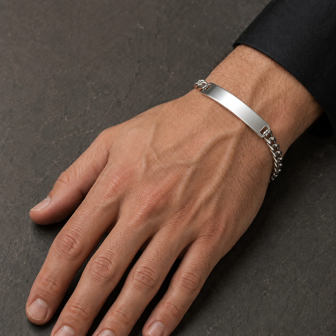 925 Sterling Silver Men's Figaro ID Bar Bracelet (21 cm)