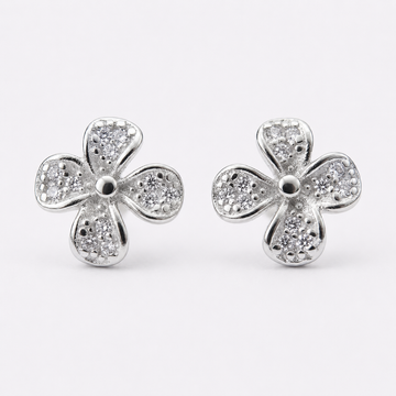Four-Petal Clover Stud Earrings, front product view
