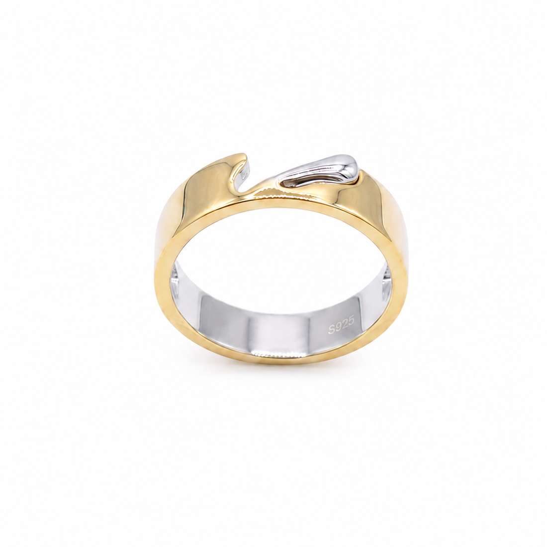 Silvme two-tone gold and silver 925 sterling silver ring for women with gold-tone side detailing on a sleek silver band