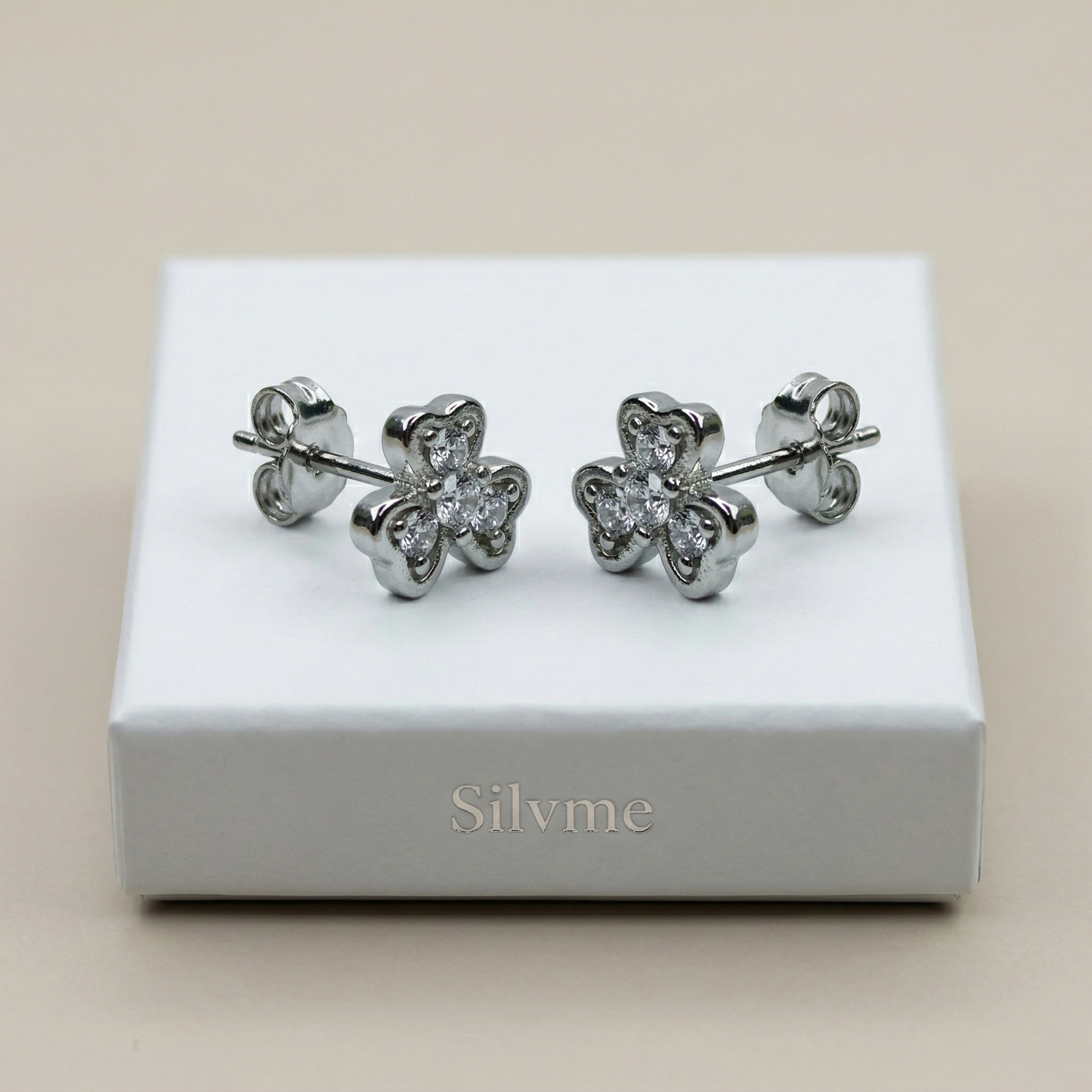 Silvme Pure 925 Heart-Shaped Floral Stud Earrings with Elegant Detailing for Women